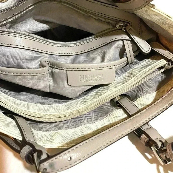 Michael kors white gray MK signature print canvas handbag - Picture 10 of 10